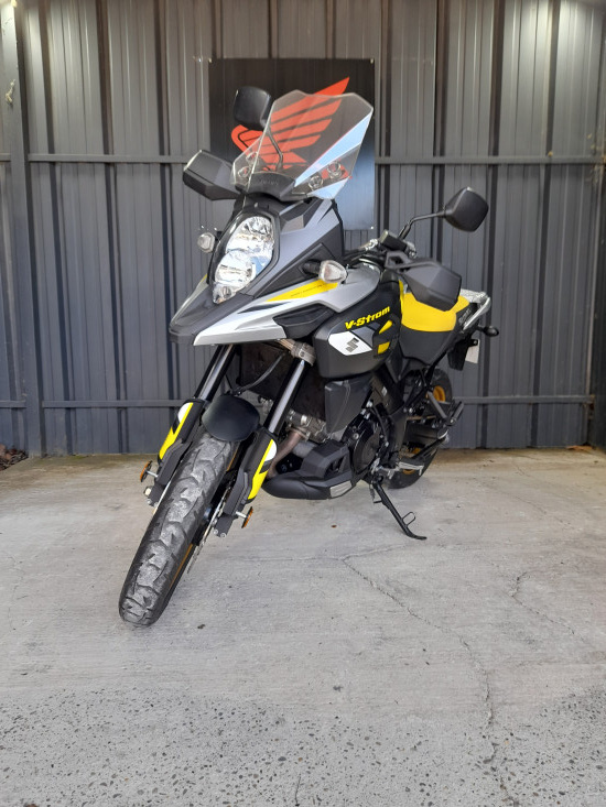 SUZUKI DL 1000 V-TROM XT - LE PONTET