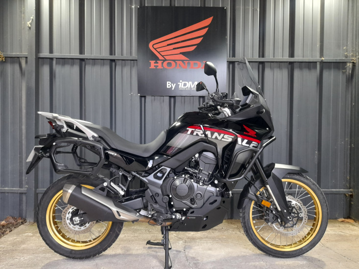 HONDA TRANSALP 750 - LE PONTET