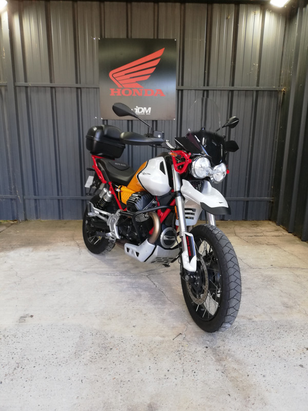 V85 TT A.M.S AVIGNON  LE PONTET 