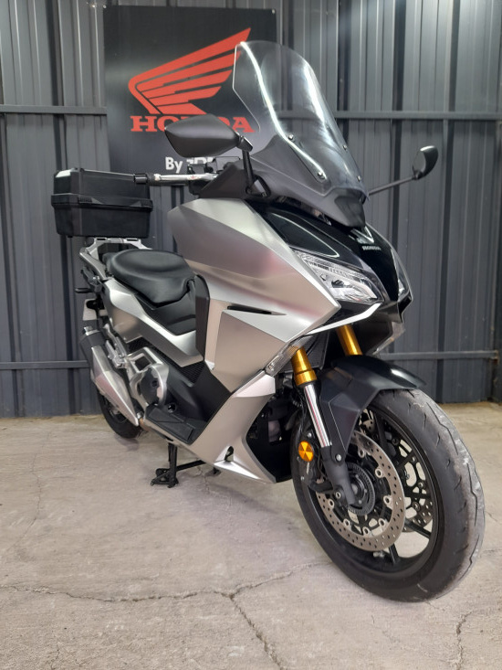 HONDA FORZA 750 - LE PONTET HONDA FORZA 750 - LE PONTET