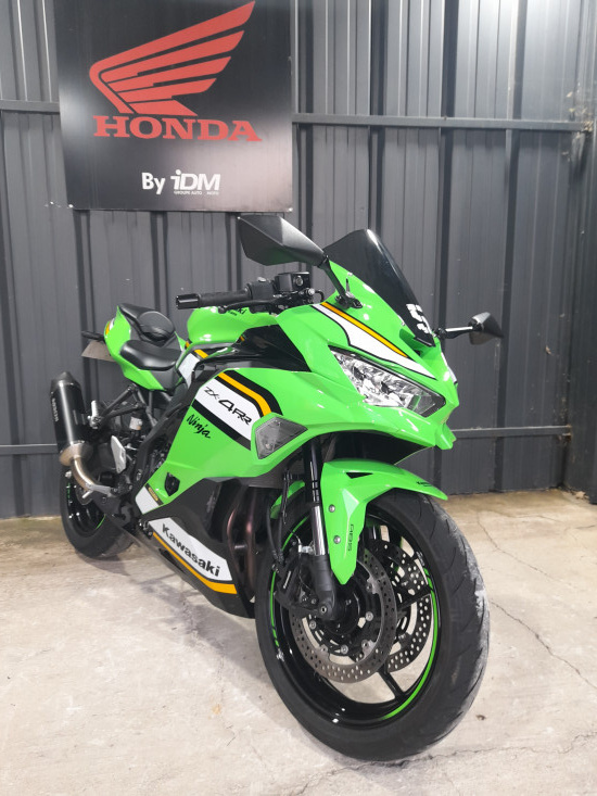 KAWASAKI ZX4RR / ZX-4RR - LE PONTET