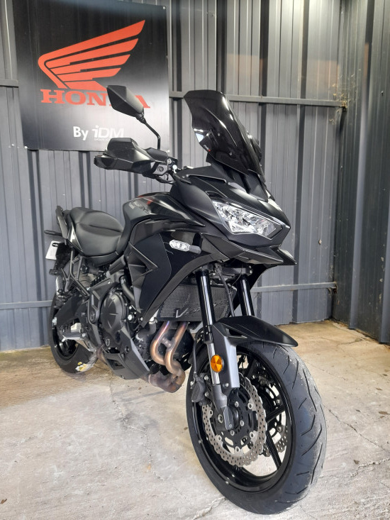 KAWASAKI VERSYS 650 - LE PONTET