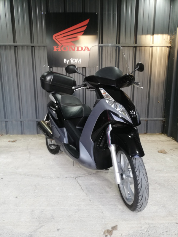 GEOPOLIS 125 A.M.S AVIGNON  LE PONTET 