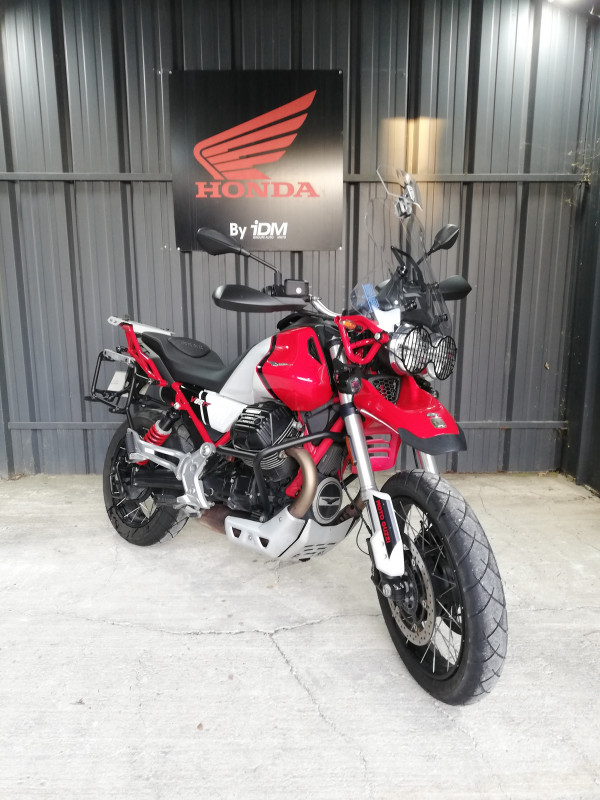 V85 TT A.M.S AVIGNON  LE PONTET 