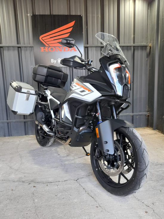 KTM 1290 SUPER ADVENTURE S - LE PONTET