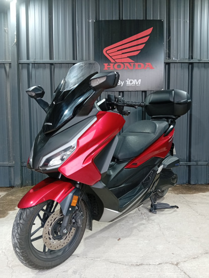 HONDA FORZA 350 - LE PONTET